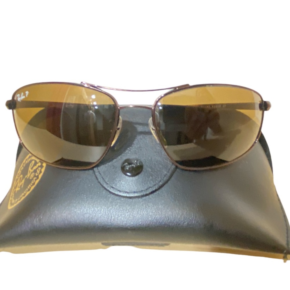 Authentic Ray Ban Sunglasses - Picture 3 of 8